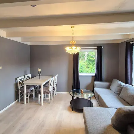 3 Bedroom Stunning In Omastrand *